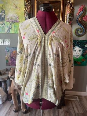 Rose & Olive Botanical Kimono in Cream with Olive Accents